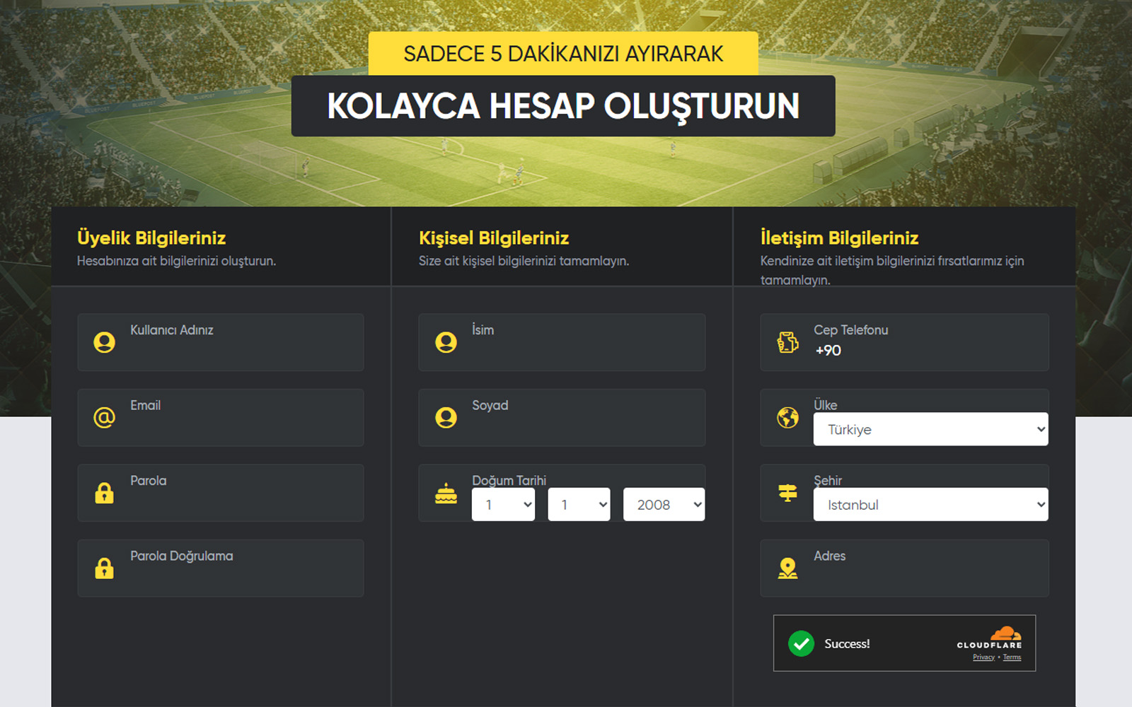 Betturkey giriş ekranında sağ üst kısımda giriş ve kayıt ol alanlarının bulunduğu görünüm.